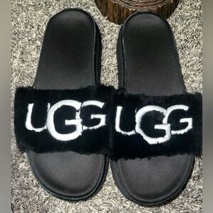 UGG sandals woman size 10
